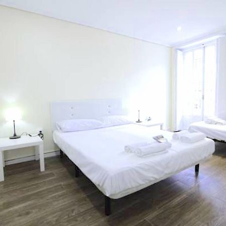 El Magnanimo Rooms & Breakfast Valencia Bagian luar foto